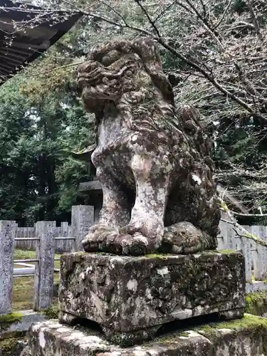 粟鹿神社の狛犬