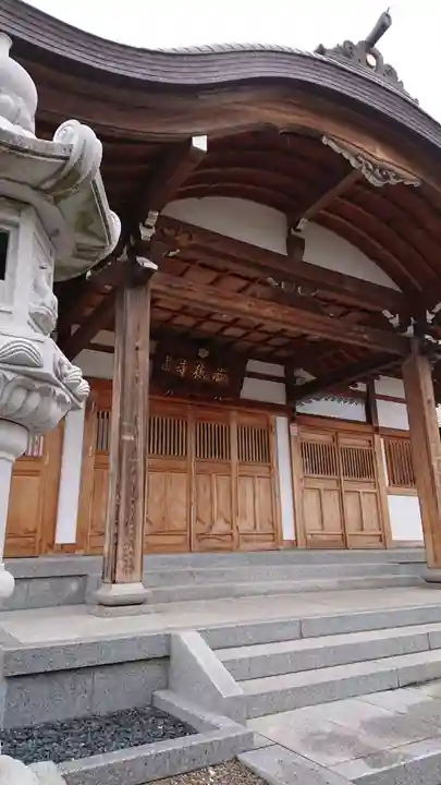 福徳寺の本殿・本堂