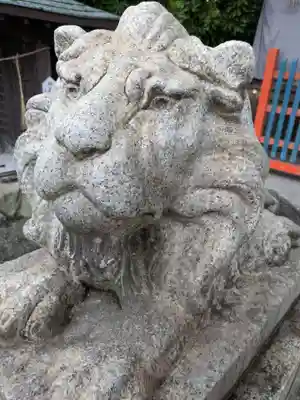 中津瀬神社の狛犬