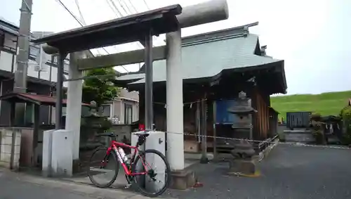 横堀御嶽神社の鳥居