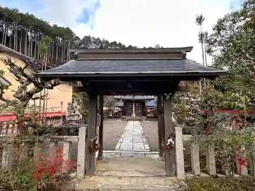 日吉神社の山門