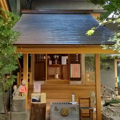 五十稲荷神社(栄寿稲荷神社)の本殿・本堂