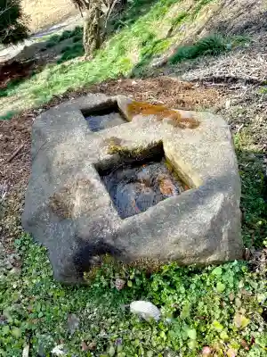 蚊里田八幡宮の{uncategorized: "未分類", other: "その他", undefined: "問題あり", building: "その他建物", grave: "お墓", sacred_gate: "鳥居", guardian: "狛犬", statue: "像", buddha: "仏像", history: "歴史", nature: "自然", garden: "庭園", animal: "動物", pagoda: "塔", temizu: "手水舎", mountain_gate: "山門・神門", sanctuary: "本殿・本堂", subordinate: "末社・摂社", art: "芸術", scenery: "景色", jizo: "地蔵", ema: "絵馬", goshuin: "御朱印", omikuji: "おみくじ", items: "授与品その他", amulet: "お守り", goshuincho: "御朱印帳", eats: "食事", festival: "お祭り", votive_dance: "神楽", shichigosan: "七五三参", wedding: "結婚式", experience: "体験その他", initially: "初詣", around: "周辺", anti_infection: "感染症対策"}