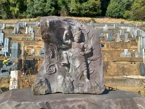 瀧泉寺の{uncategorized: "未分類", other: "その他", undefined: "問題あり", building: "その他建物", grave: "お墓", sacred_gate: "鳥居", guardian: "狛犬", statue: "像", buddha: "仏像", history: "歴史", nature: "自然", garden: "庭園", animal: "動物", pagoda: "塔", temizu: "手水舎", mountain_gate: "山門・神門", sanctuary: "本殿・本堂", subordinate: "末社・摂社", art: "芸術", scenery: "景色", jizo: "地蔵", ema: "絵馬", goshuin: "御朱印", omikuji: "おみくじ", items: "授与品その他", amulet: "お守り", goshuincho: "御朱印帳", eats: "食事", festival: "お祭り", votive_dance: "神楽", shichigosan: "七五三参", wedding: "結婚式", experience: "体験その他", initially: "初詣", around: "周辺", anti_infection: "感染症対策"}