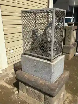中葛西稲荷神社の狛犬