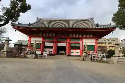 愛染堂勝鬘院の本殿・本堂