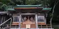 新山神社の本殿・本堂