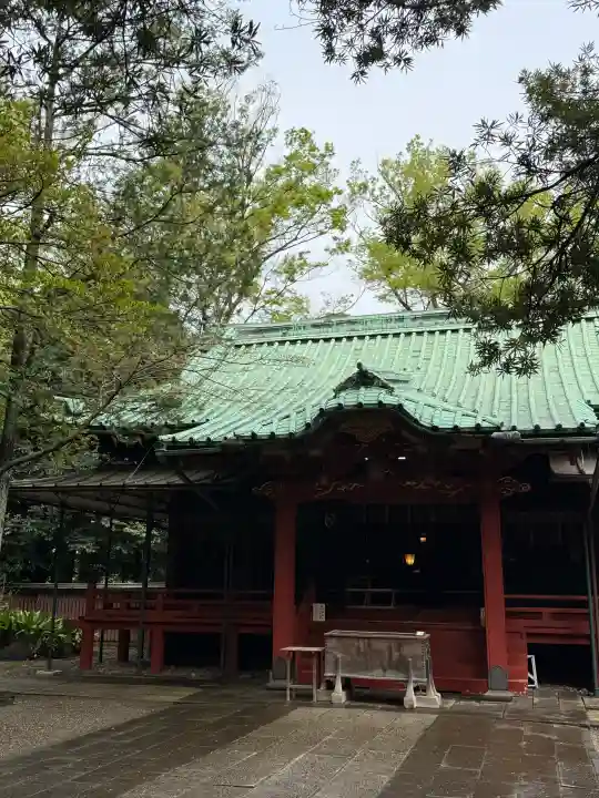 赤坂氷川神社の{uncategorized: "未分類", other: "その他", undefined: "問題あり", building: "その他建物", grave: "お墓", sacred_gate: "鳥居", guardian: "狛犬", statue: "像", buddha: "仏像", history: "歴史", nature: "自然", garden: "庭園", animal: "動物", pagoda: "塔", temizu: "手水舎", mountain_gate: "山門・神門", sanctuary: "本殿・本堂", subordinate: "末社・摂社", art: "芸術", scenery: "景色", jizo: "地蔵", ema: "絵馬", goshuin: "御朱印", omikuji: "おみくじ", items: "授与品その他", amulet: "お守り", goshuincho: "御朱印帳", eats: "食事", festival: "お祭り", votive_dance: "神楽", shichigosan: "七五三参", wedding: "結婚式", experience: "体験その他", initially: "初詣", around: "周辺", anti_infection: "感染症対策"}