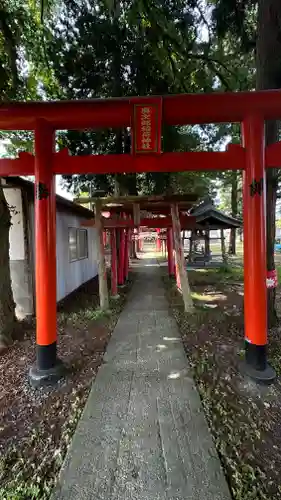 與次郎稲荷神社(山形県)