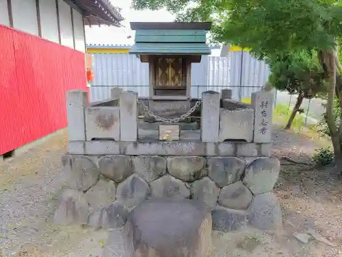 十二所社（徳重）の末社・摂社