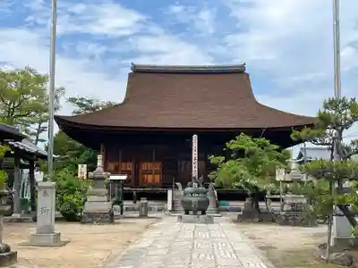 高田寺の本殿・本堂