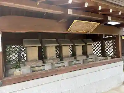 伊和志津神社の{uncategorized: "未分類", other: "その他", undefined: "問題あり", building: "その他建物", grave: "お墓", sacred_gate: "鳥居", guardian: "狛犬", statue: "像", buddha: "仏像", history: "歴史", nature: "自然", garden: "庭園", animal: "動物", pagoda: "塔", temizu: "手水舎", mountain_gate: "山門・神門", sanctuary: "本殿・本堂", subordinate: "末社・摂社", art: "芸術", scenery: "景色", jizo: "地蔵", ema: "絵馬", goshuin: "御朱印", omikuji: "おみくじ", items: "授与品その他", amulet: "お守り", goshuincho: "御朱印帳", eats: "食事", festival: "お祭り", votive_dance: "神楽", shichigosan: "七五三参", wedding: "結婚式", experience: "体験その他", initially: "初詣", around: "周辺", anti_infection: "感染症対策"}
