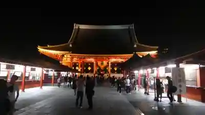 浅草寺の本殿・本堂
