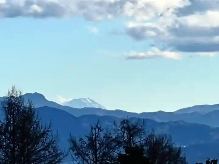菱野健功神社の景色