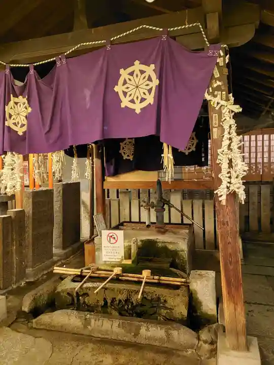 法善寺の手水舎