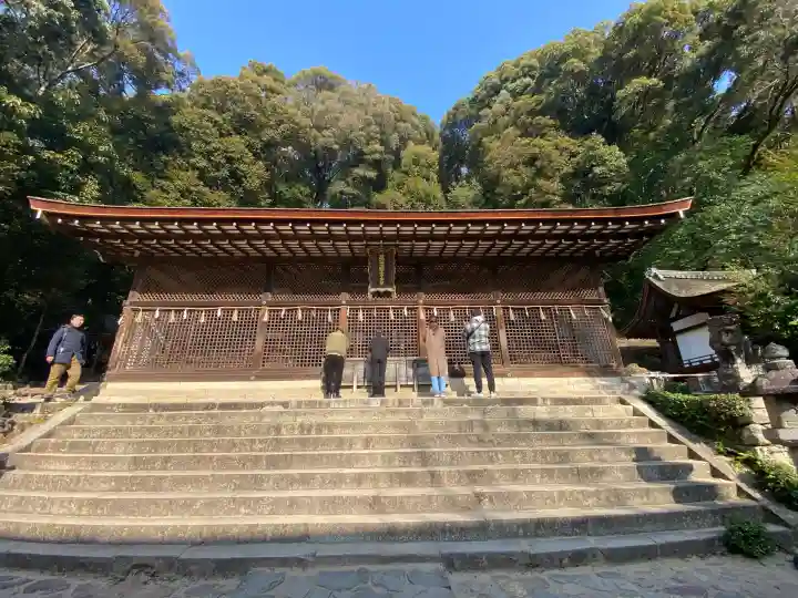 宇治上神社の{uncategorized: "未分類", other: "その他", undefined: "問題あり", building: "その他建物", grave: "お墓", sacred_gate: "鳥居", guardian: "狛犬", statue: "像", buddha: "仏像", history: "歴史", nature: "自然", garden: "庭園", animal: "動物", pagoda: "塔", temizu: "手水舎", mountain_gate: "山門・神門", sanctuary: "本殿・本堂", subordinate: "末社・摂社", art: "芸術", scenery: "景色", jizo: "地蔵", ema: "絵馬", goshuin: "御朱印", omikuji: "おみくじ", items: "授与品その他", amulet: "お守り", goshuincho: "御朱印帳", eats: "食事", festival: "お祭り", votive_dance: "神楽", shichigosan: "七五三参", wedding: "結婚式", experience: "体験その他", initially: "初詣", around: "周辺", anti_infection: "感染症対策"}