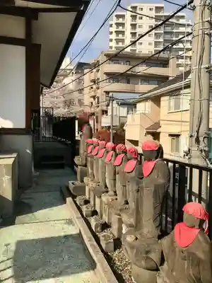 金乗院(目白不動尊)の地蔵