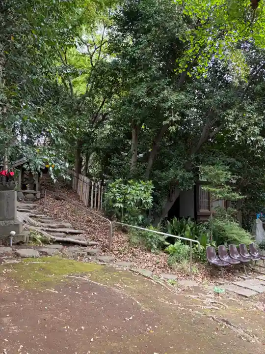 双松庵の{uncategorized: "未分類", other: "その他", undefined: "問題あり", building: "その他建物", grave: "お墓", sacred_gate: "鳥居", guardian: "狛犬", statue: "像", buddha: "仏像", history: "歴史", nature: "自然", garden: "庭園", animal: "動物", pagoda: "塔", temizu: "手水舎", mountain_gate: "山門・神門", sanctuary: "本殿・本堂", subordinate: "末社・摂社", art: "芸術", scenery: "景色", jizo: "地蔵", ema: "絵馬", goshuin: "御朱印", omikuji: "おみくじ", items: "授与品その他", amulet: "お守り", goshuincho: "御朱印帳", eats: "食事", festival: "お祭り", votive_dance: "神楽", shichigosan: "七五三参", wedding: "結婚式", experience: "体験その他", initially: "初詣", around: "周辺", anti_infection: "感染症対策"}
