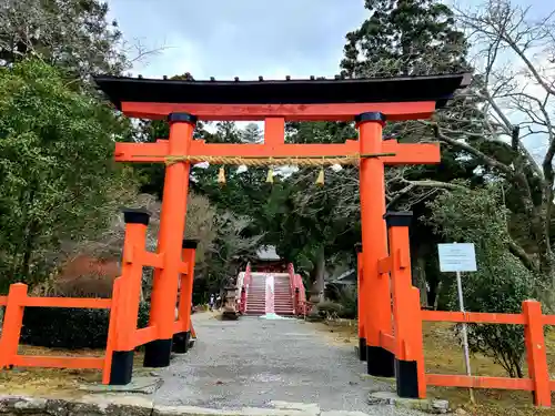 丹生都比売神社の鳥居