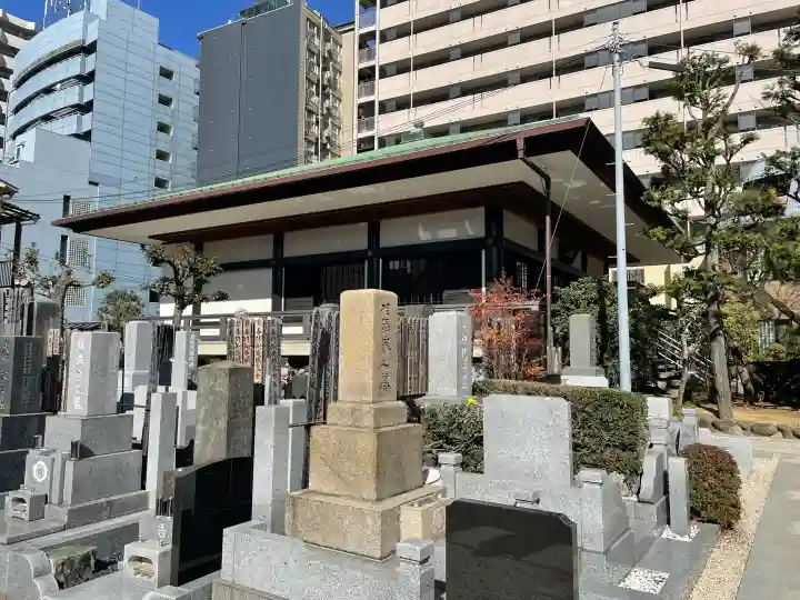 正行寺の{uncategorized: "未分類", other: "その他", undefined: "問題あり", building: "その他建物", grave: "お墓", sacred_gate: "鳥居", guardian: "狛犬", statue: "像", buddha: "仏像", history: "歴史", nature: "自然", garden: "庭園", animal: "動物", pagoda: "塔", temizu: "手水舎", mountain_gate: "山門・神門", sanctuary: "本殿・本堂", subordinate: "末社・摂社", art: "芸術", scenery: "景色", jizo: "地蔵", ema: "絵馬", goshuin: "御朱印", omikuji: "おみくじ", items: "授与品その他", amulet: "お守り", goshuincho: "御朱印帳", eats: "食事", festival: "お祭り", votive_dance: "神楽", shichigosan: "七五三参", wedding: "結婚式", experience: "体験その他", initially: "初詣", around: "周辺", anti_infection: "感染症対策"}