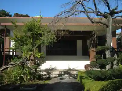 見光寺の本殿・本堂