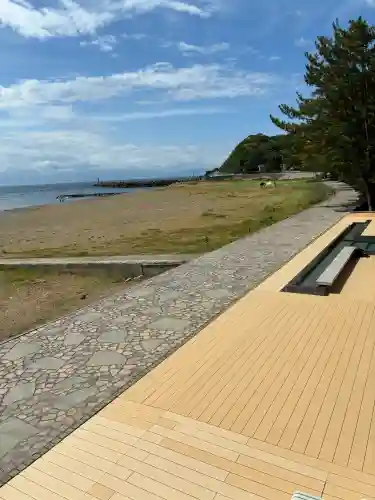 土肥神社の{uncategorized: "未分類", other: "その他", undefined: "問題あり", building: "その他建物", grave: "お墓", sacred_gate: "鳥居", guardian: "狛犬", statue: "像", buddha: "仏像", history: "歴史", nature: "自然", garden: "庭園", animal: "動物", pagoda: "塔", temizu: "手水舎", mountain_gate: "山門・神門", sanctuary: "本殿・本堂", subordinate: "末社・摂社", art: "芸術", scenery: "景色", jizo: "地蔵", ema: "絵馬", goshuin: "御朱印", omikuji: "おみくじ", items: "授与品その他", amulet: "お守り", goshuincho: "御朱印帳", eats: "食事", festival: "お祭り", votive_dance: "神楽", shichigosan: "七五三参", wedding: "結婚式", experience: "体験その他", initially: "初詣", around: "周辺", anti_infection: "感染症対策"}