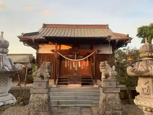 熊野神社の本殿・本堂