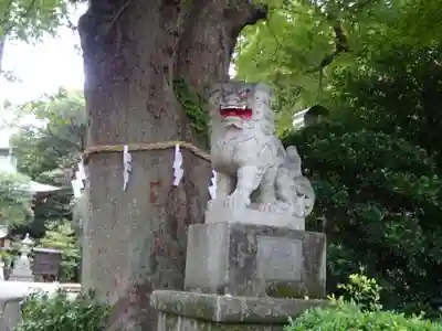 比々多神社の狛犬