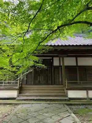 佛通寺の{uncategorized: "未分類", other: "その他", undefined: "問題あり", building: "その他建物", grave: "お墓", sacred_gate: "鳥居", guardian: "狛犬", statue: "像", buddha: "仏像", history: "歴史", nature: "自然", garden: "庭園", animal: "動物", pagoda: "塔", temizu: "手水舎", mountain_gate: "山門・神門", sanctuary: "本殿・本堂", subordinate: "末社・摂社", art: "芸術", scenery: "景色", jizo: "地蔵", ema: "絵馬", goshuin: "御朱印", omikuji: "おみくじ", items: "授与品その他", amulet: "お守り", goshuincho: "御朱印帳", eats: "食事", festival: "お祭り", votive_dance: "神楽", shichigosan: "七五三参", wedding: "結婚式", experience: "体験その他", initially: "初詣", around: "周辺", anti_infection: "感染症対策"}