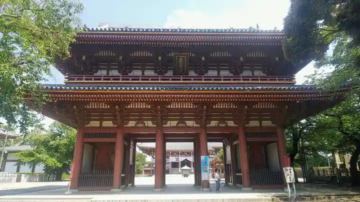 池上本門寺の山門・神門