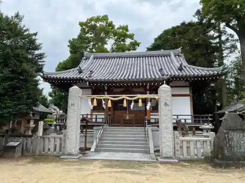中筋八幡神社の本殿・本堂
