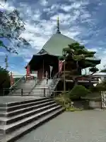 本覚寺の{uncategorized: "未分類", other: "その他", undefined: "問題あり", building: "その他建物", grave: "お墓", sacred_gate: "鳥居", guardian: "狛犬", statue: "像", buddha: "仏像", history: "歴史", nature: "自然", garden: "庭園", animal: "動物", pagoda: "塔", temizu: "手水舎", mountain_gate: "山門・神門", sanctuary: "本殿・本堂", subordinate: "末社・摂社", art: "芸術", scenery: "景色", jizo: "地蔵", ema: "絵馬", goshuin: "御朱印", omikuji: "おみくじ", items: "授与品その他", amulet: "お守り", goshuincho: "御朱印帳", eats: "食事", festival: "お祭り", votive_dance: "神楽", shichigosan: "七五三参", wedding: "結婚式", experience: "体験その他", initially: "初詣", around: "周辺", anti_infection: "感染症対策"}