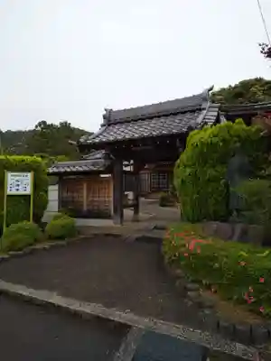 松源寺の山門・神門