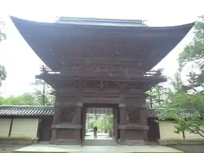 香椎宮の山門・神門