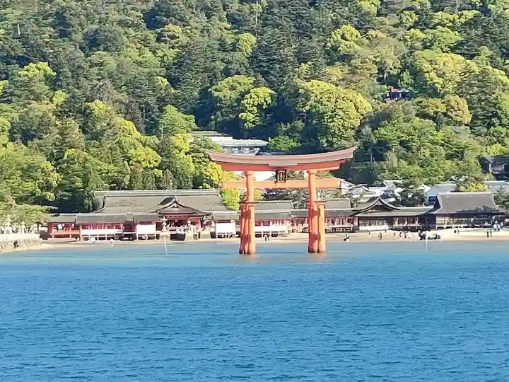 厳島神社(広島県)