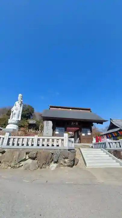 埼玉厄除け開運大師・龍泉寺(切り絵御朱印発祥の寺)(埼玉県)