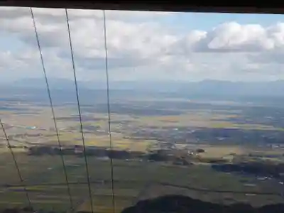 彌彦神社奥宮（御神廟）の景色