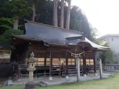 中和神社の本殿・本堂