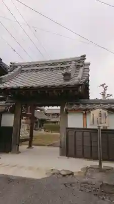 青宮寺の山門・神門