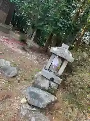 万倉護国神社の末社