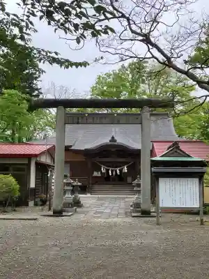 八幡秋田神社の{uncategorized: "未分類", other: "その他", undefined: "問題あり", building: "その他建物", grave: "お墓", sacred_gate: "鳥居", guardian: "狛犬", statue: "像", buddha: "仏像", history: "歴史", nature: "自然", garden: "庭園", animal: "動物", pagoda: "塔", temizu: "手水舎", mountain_gate: "山門・神門", sanctuary: "本殿・本堂", subordinate: "末社・摂社", art: "芸術", scenery: "景色", jizo: "地蔵", ema: "絵馬", goshuin: "御朱印", omikuji: "おみくじ", items: "授与品その他", amulet: "お守り", goshuincho: "御朱印帳", eats: "食事", festival: "お祭り", votive_dance: "神楽", shichigosan: "七五三参", wedding: "結婚式", experience: "体験その他", initially: "初詣", around: "周辺", anti_infection: "感染症対策"}