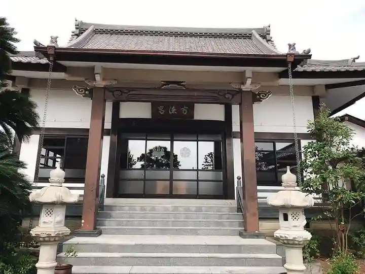高徳寺の本殿・本堂