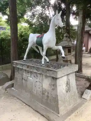 白山神社(松河戸町)の狛犬