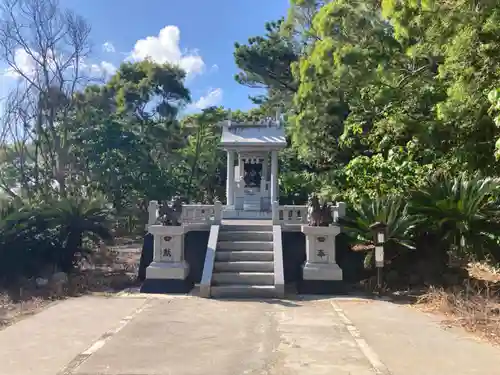 尖閣神社の本殿