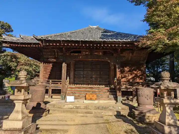 護国寺の本殿・本堂