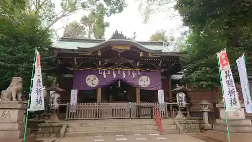 中目黒八幡神社の本殿・本堂