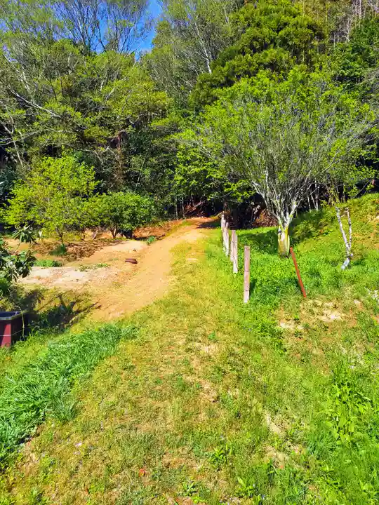 八柱神社のその他建物