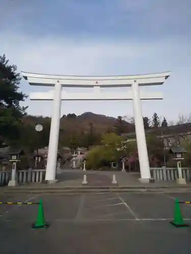 山梨縣護國神社の鳥居