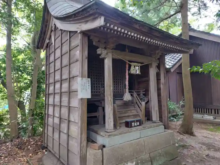 能登生国玉比古神社の{uncategorized: "未分類", other: "その他", undefined: "問題あり", building: "その他建物", grave: "お墓", sacred_gate: "鳥居", guardian: "狛犬", statue: "像", buddha: "仏像", history: "歴史", nature: "自然", garden: "庭園", animal: "動物", pagoda: "塔", temizu: "手水舎", mountain_gate: "山門・神門", sanctuary: "本殿・本堂", subordinate: "末社・摂社", art: "芸術", scenery: "景色", jizo: "地蔵", ema: "絵馬", goshuin: "御朱印", omikuji: "おみくじ", items: "授与品その他", amulet: "お守り", goshuincho: "御朱印帳", eats: "食事", festival: "お祭り", votive_dance: "神楽", shichigosan: "七五三参", wedding: "結婚式", experience: "体験その他", initially: "初詣", around: "周辺", anti_infection: "感染症対策"}