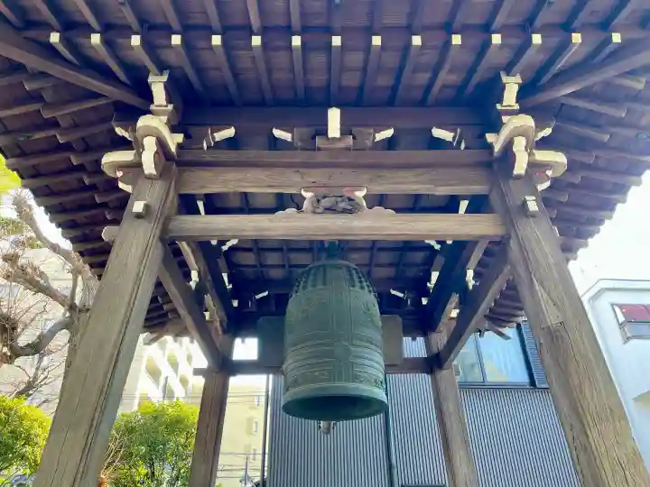 光明寺の{uncategorized: "未分類", other: "その他", undefined: "問題あり", building: "その他建物", grave: "お墓", sacred_gate: "鳥居", guardian: "狛犬", statue: "像", buddha: "仏像", history: "歴史", nature: "自然", garden: "庭園", animal: "動物", pagoda: "塔", temizu: "手水舎", mountain_gate: "山門・神門", sanctuary: "本殿・本堂", subordinate: "末社・摂社", art: "芸術", scenery: "景色", jizo: "地蔵", ema: "絵馬", goshuin: "御朱印", omikuji: "おみくじ", items: "授与品その他", amulet: "お守り", goshuincho: "御朱印帳", eats: "食事", festival: "お祭り", votive_dance: "神楽", shichigosan: "七五三参", wedding: "結婚式", experience: "体験その他", initially: "初詣", around: "周辺", anti_infection: "感染症対策"}